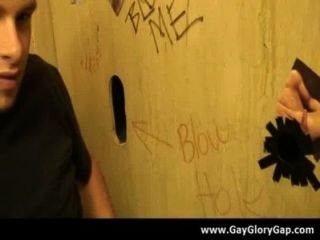 Gay hardcore gloryhole sexo pornô e desagradável gay handjobs 15