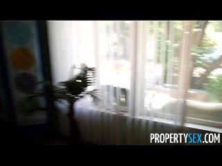 propertysex hot petite agente imobiliário faz vídeo hardcore sexo com o cliente