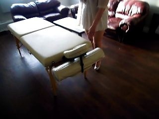 Deixe-me mostrar-lhe o meu lugar e nova mesa de massagem querida :)
