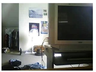 Guy empurra-se na webcam com calcinha